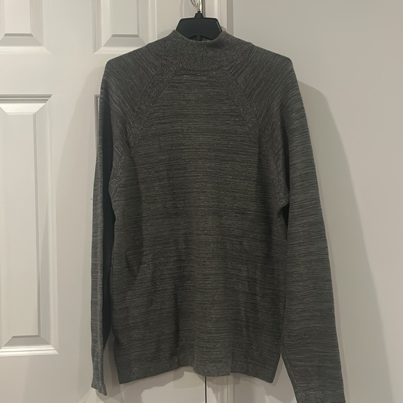 NWT Flag & Anthem Mens 1/4 Zip Sweater Pullover Medium Grey - Picture 3 of 6